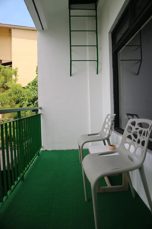Luxeview Hotel Balabag  Екстериор снимка