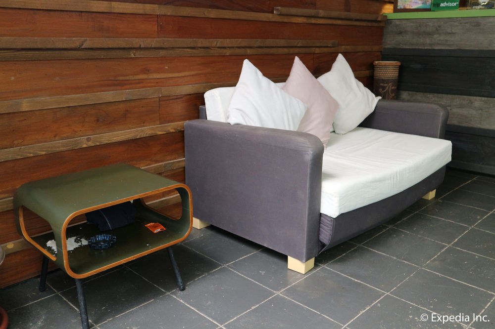 Luxeview Hotel Balabag  Екстериор снимка