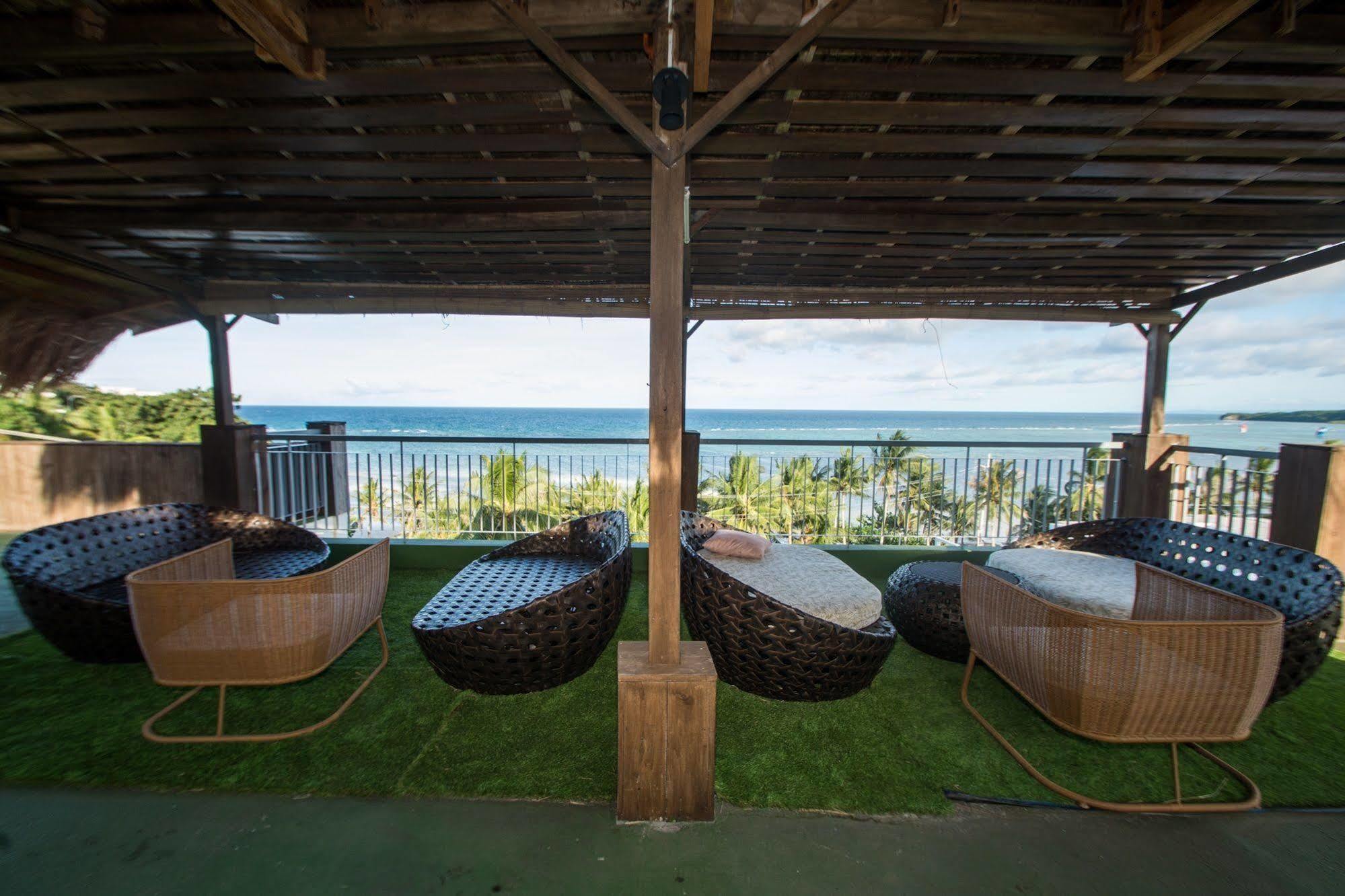 Luxeview Hotel Balabag  Екстериор снимка